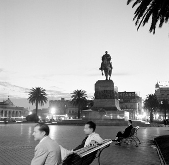 Plaza Independencia 04