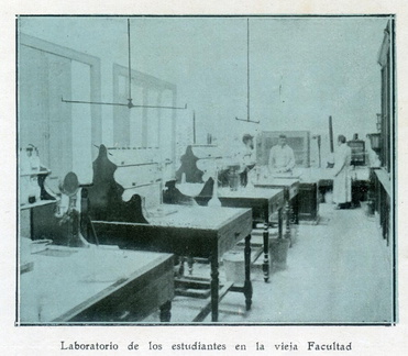 El Libro Del Centenario Del Uruguay-page 497-recorte3