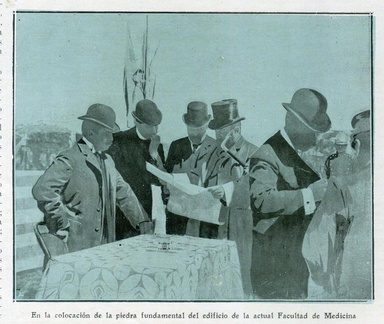El Libro Del Centenario Del Uruguay-page 498-recorte2