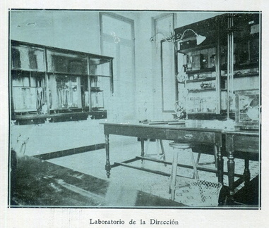 El Libro Del Centenario Del Uruguay-page 500-recorte1