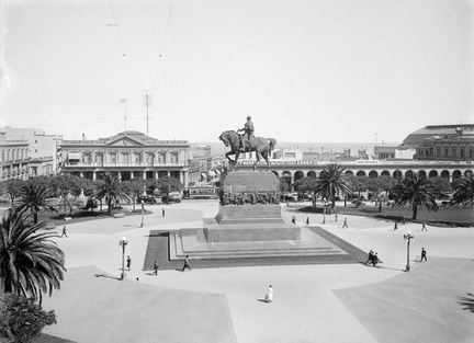 monumento artigas-3