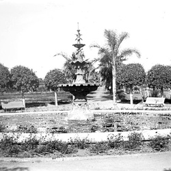 Plazas y Parques