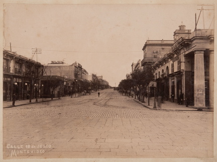 Avenida 18 de julio