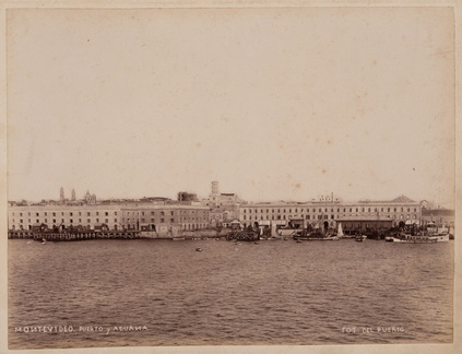 Puerto y Aduana de Montevideo